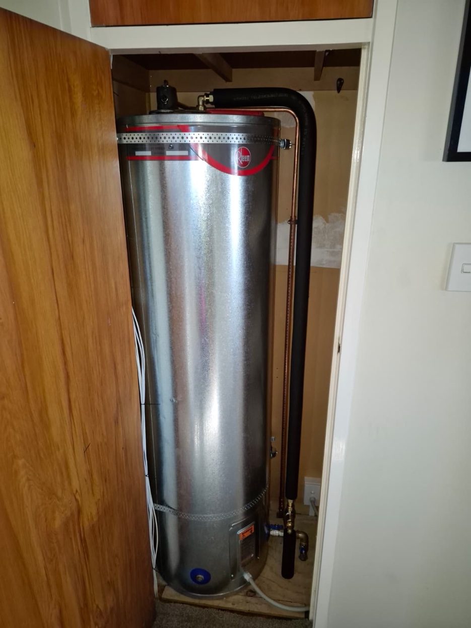 Rheem electric cylinder installed