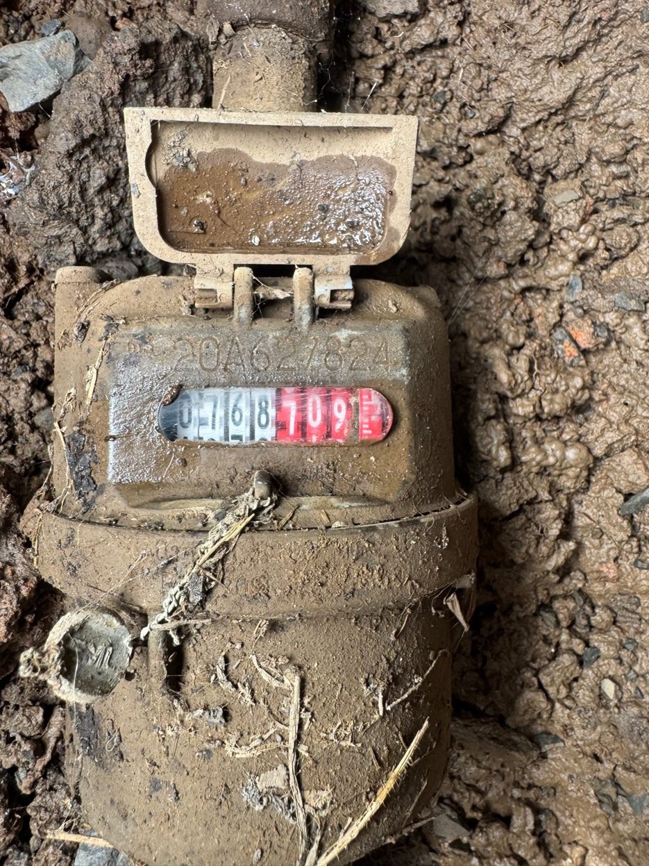 Water meter leak check